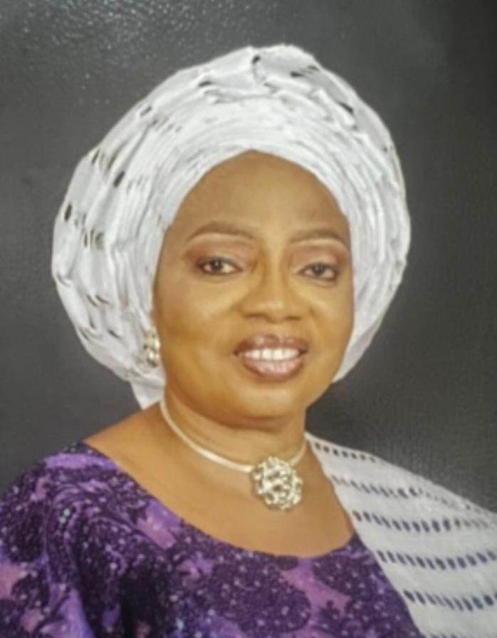Mummy Lola Saseyi